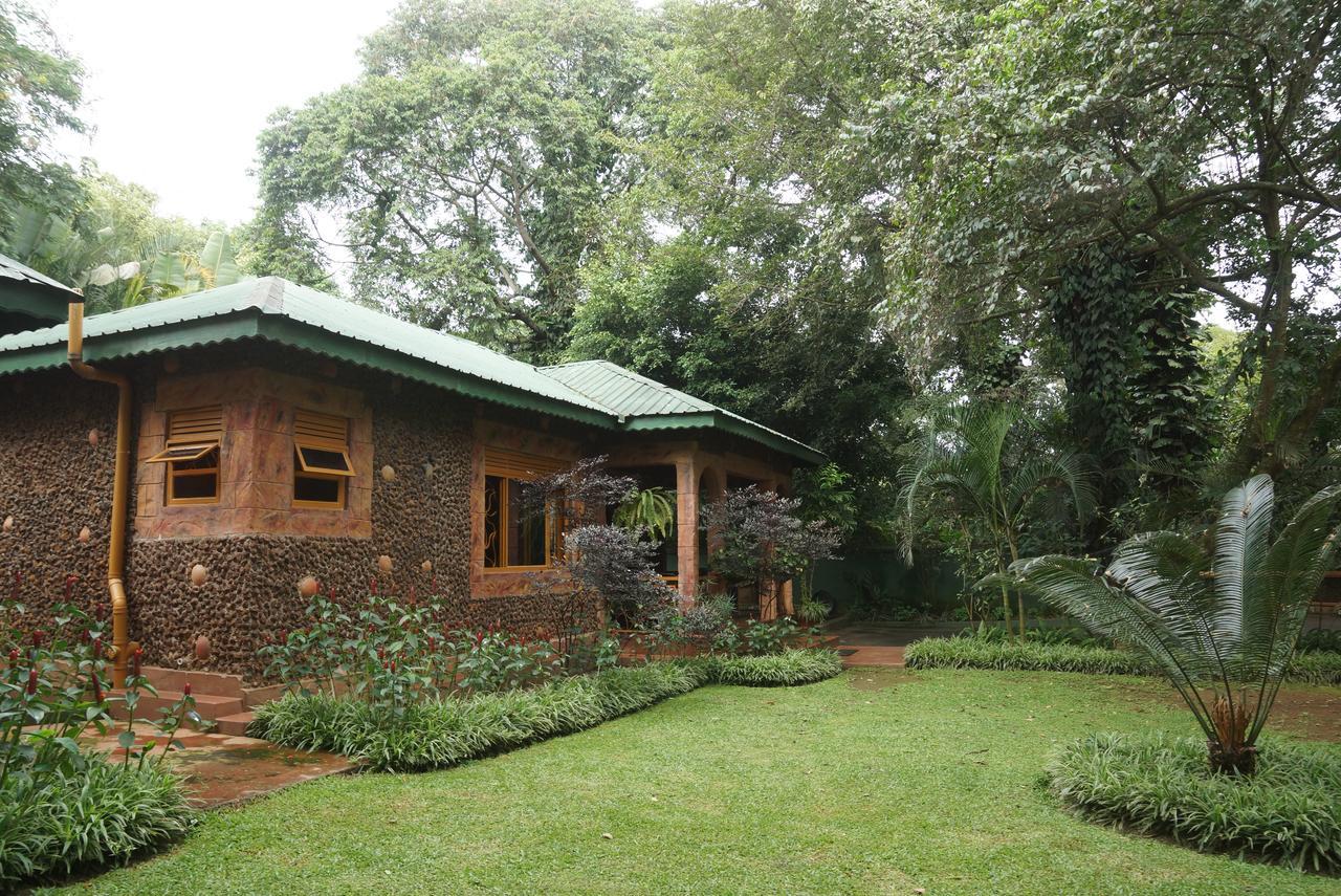 Country Lake Resort Garuga Entebbe Exterior foto